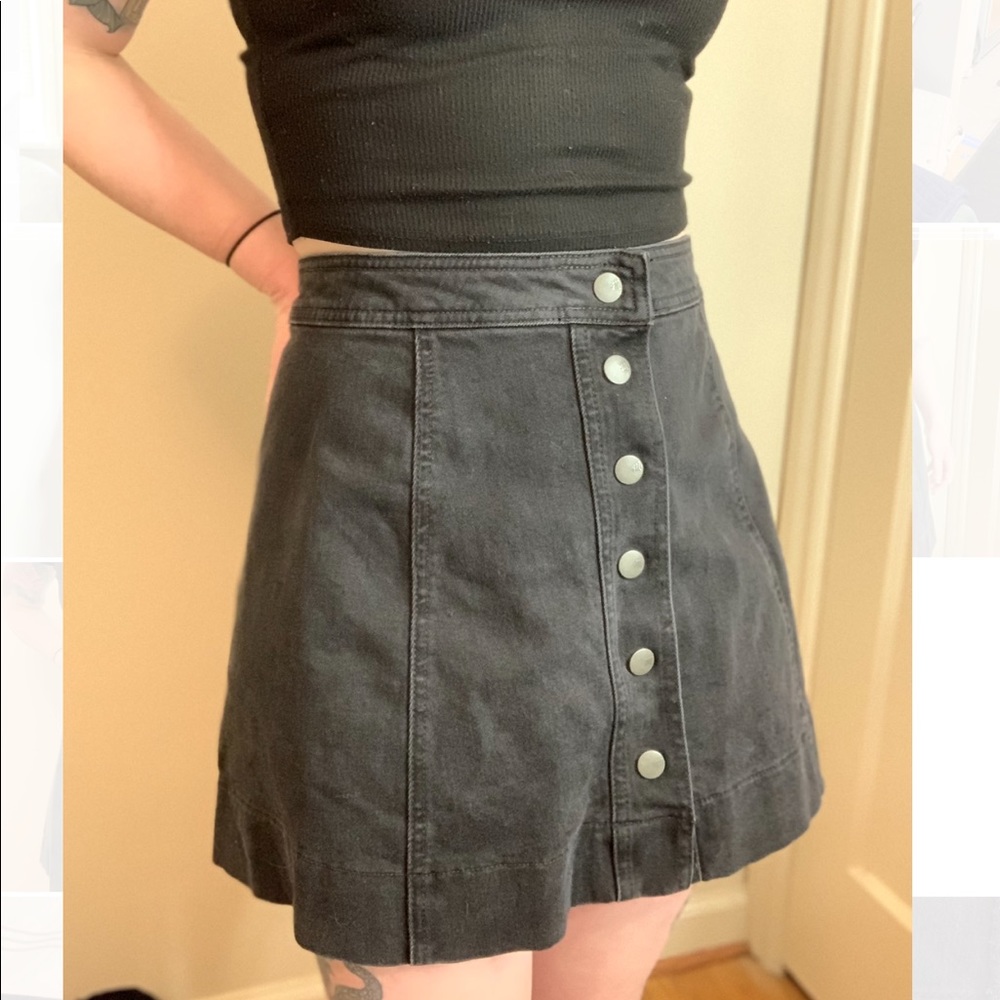 Dark Gray Madewell Denim Skirt Size 8
